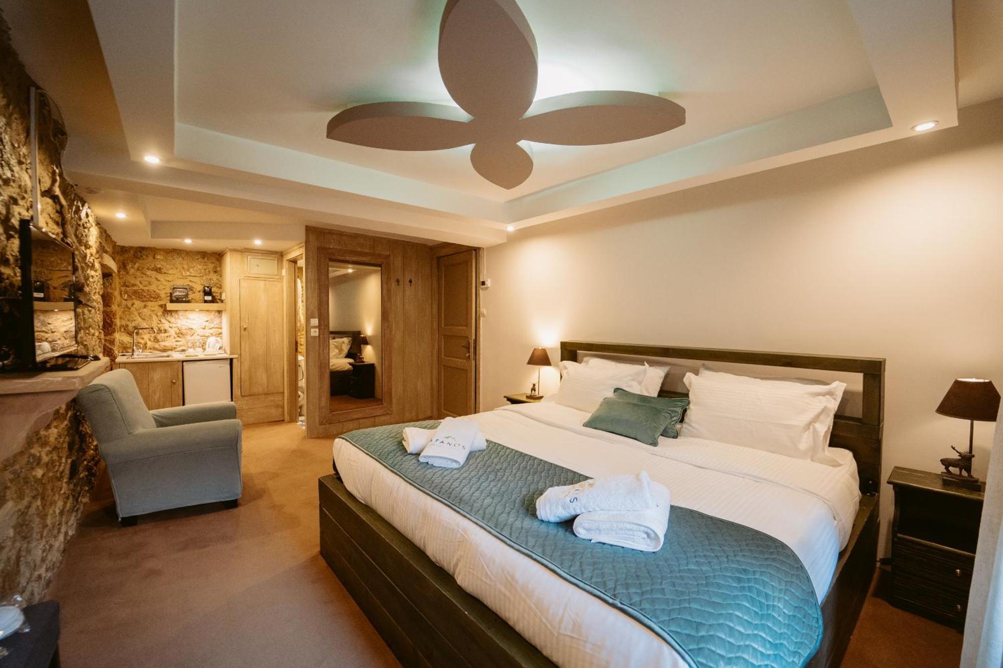 Afanos Guesthouse 아라초바 외부 사진
